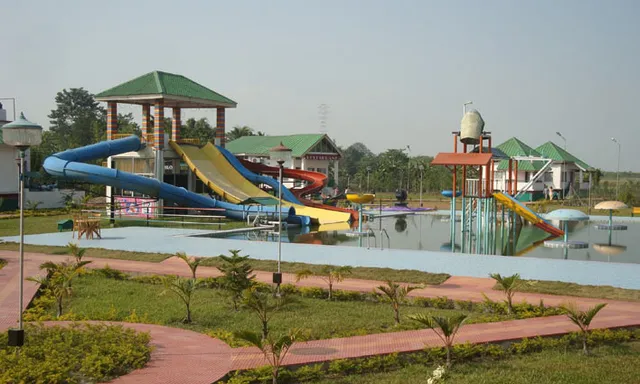 Water Park — photo 1